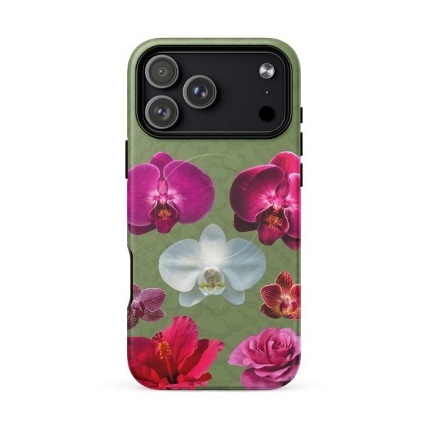 Botanica Magsafe iPhone Case in Pistachio